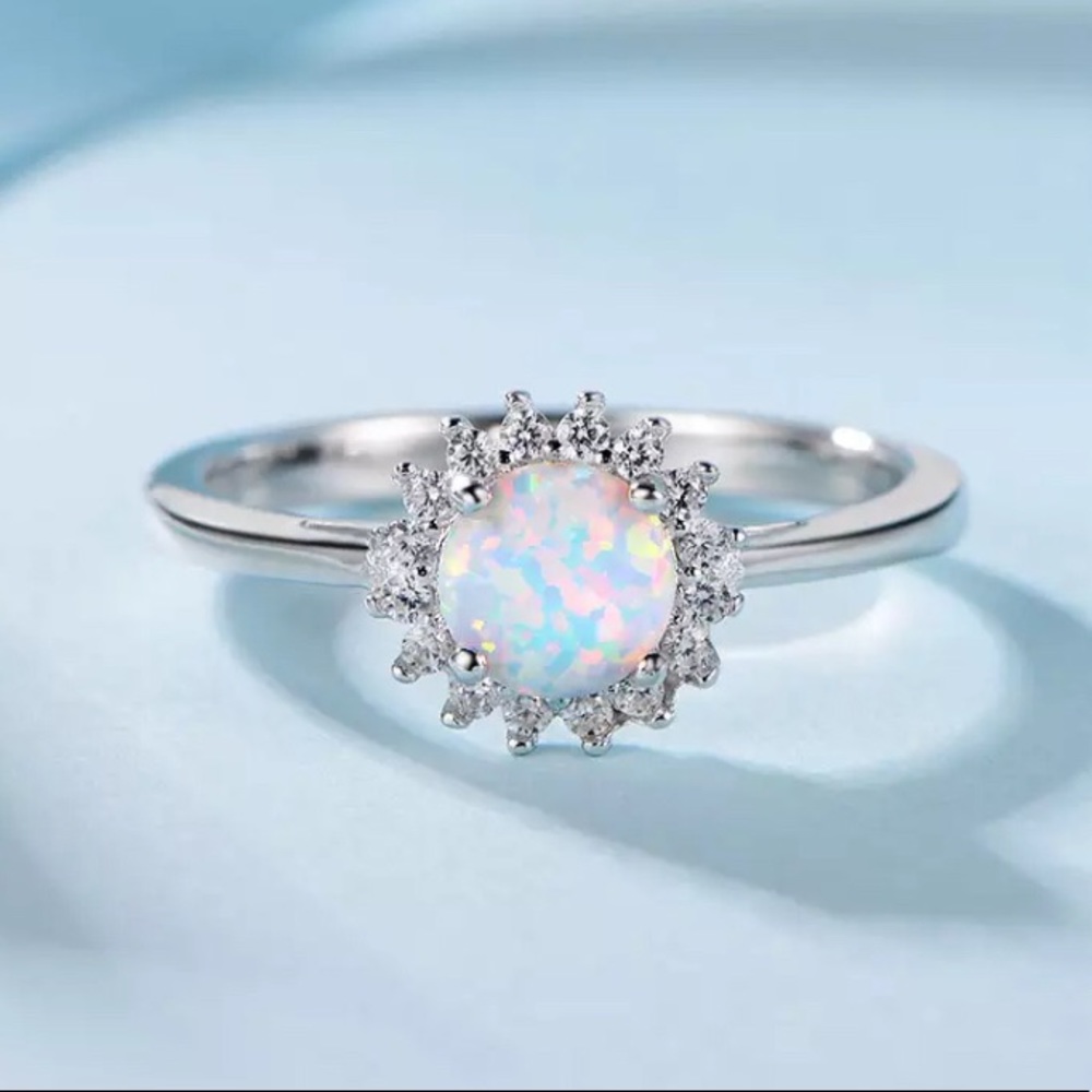 BRAND NEW.925S WHITE OPAL/ SAPPHIRE HALO RING